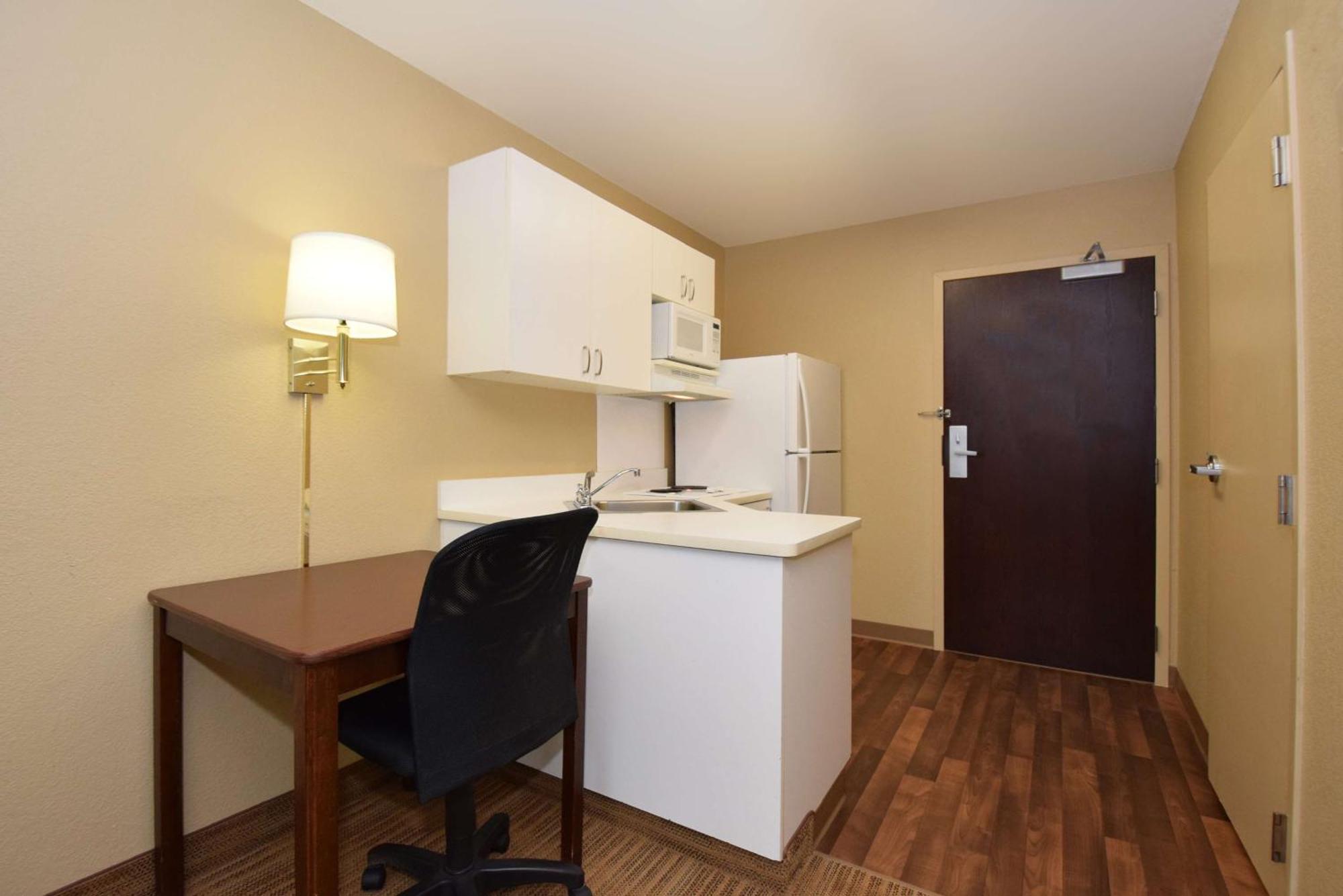 Extended Stay America Suites - Chicago - Buffalo Grove - Deerfield Рівервудс Екстер'єр фото