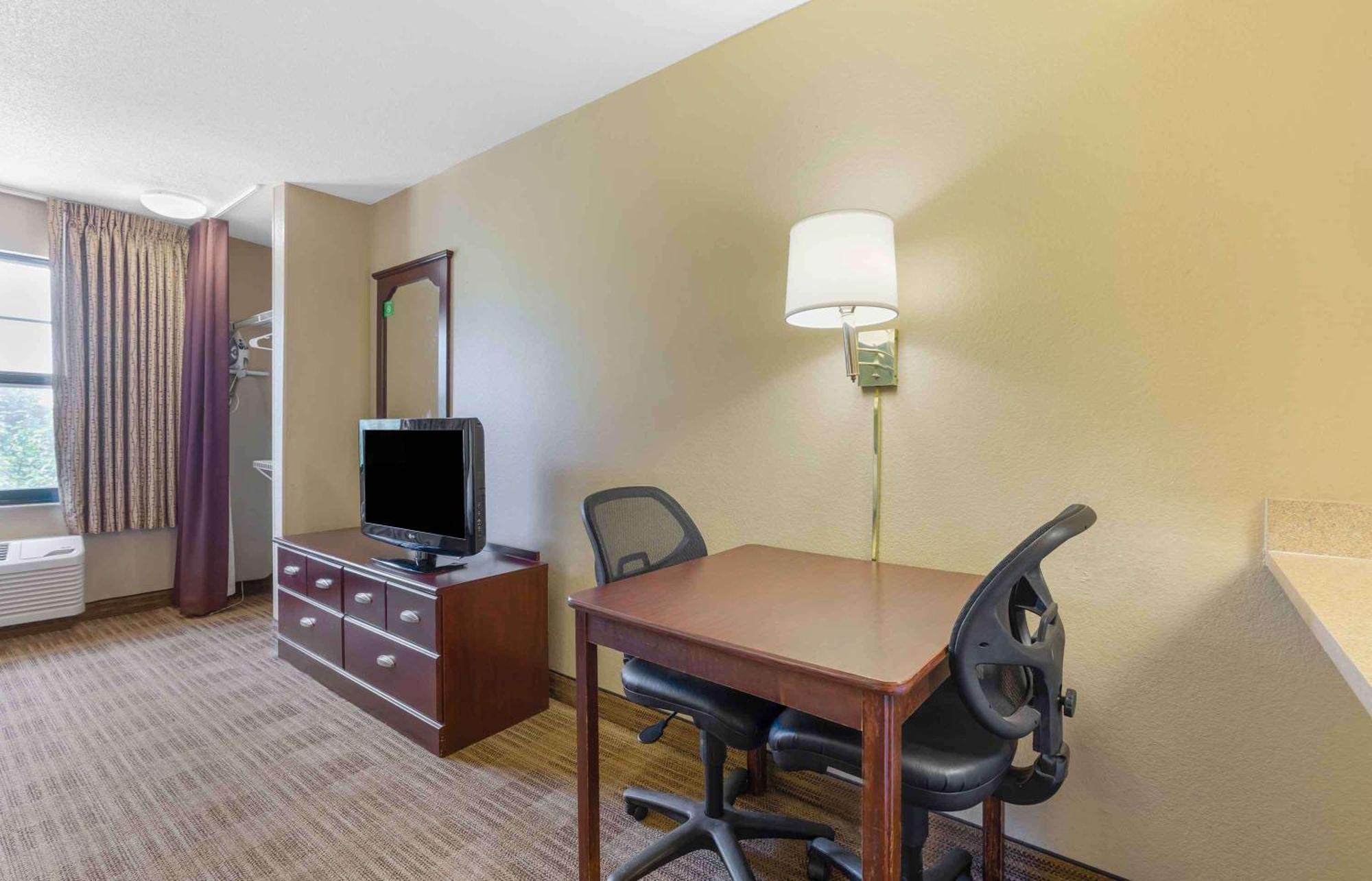 Extended Stay America Suites - Chicago - Buffalo Grove - Deerfield Рівервудс Екстер'єр фото